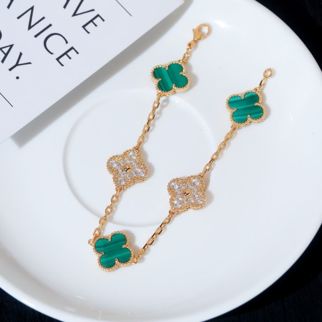 Van Cleef & Arpels Vintage Alhambra Gold Bracelet